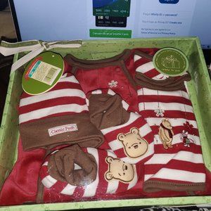 Disney's Classic Winnie The Pooh Baby's First Christmas Gift Set Sz 3 months